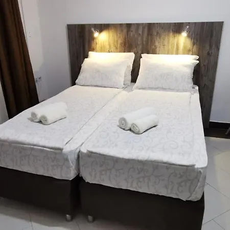 Banjica 招待所 3*